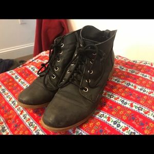 Steve Madden boots black hipster